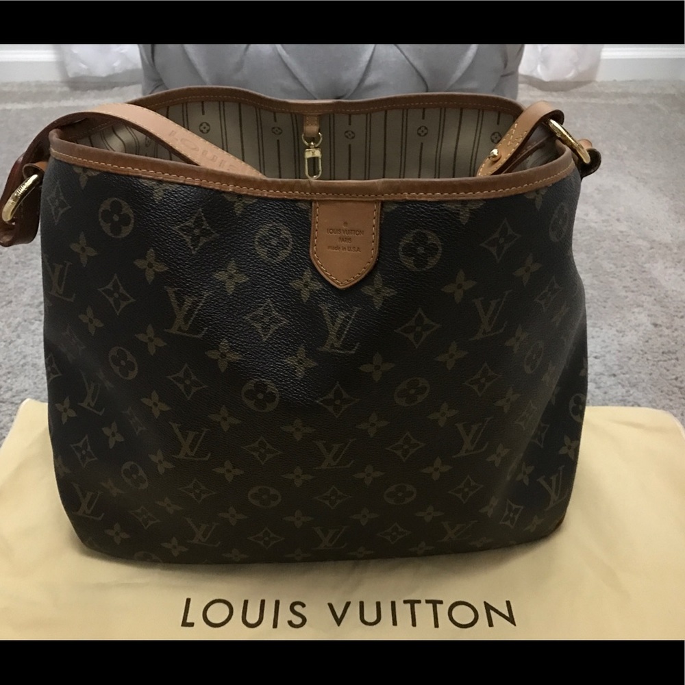 Louis Vuitton Delightful PM